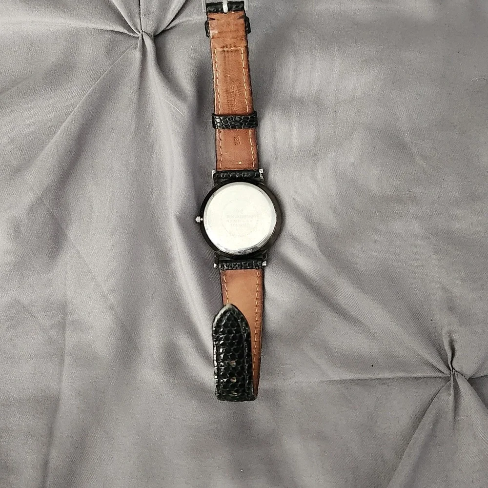 Skagen Denmark Men Watch Silver Tone Blue Dial Date Black Leather Strap 105LSLB